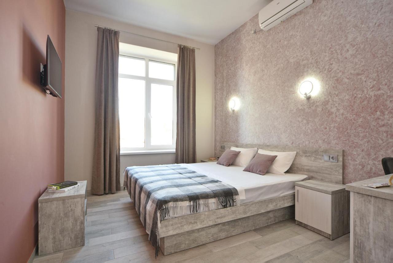 Play Hotel By Ribas Kherson Eksteriør billede